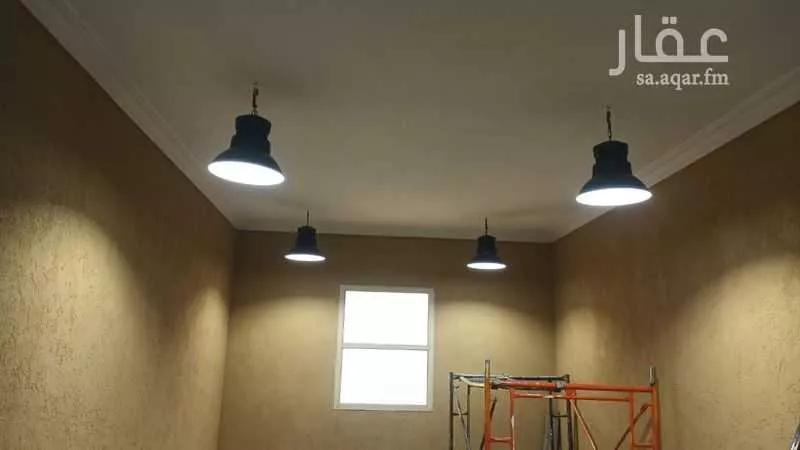 600 sqm building in Tuwaiq 10