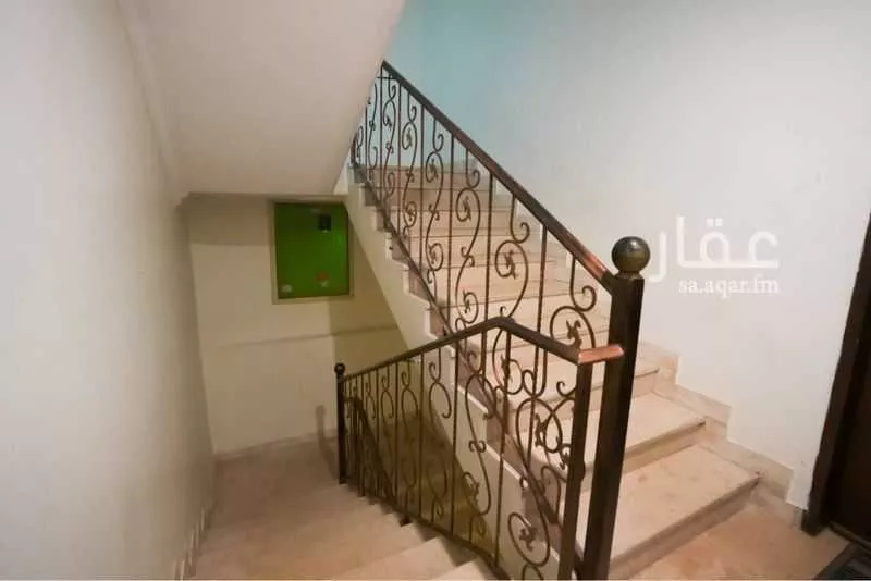 عمارة 400 م² في لبن 5