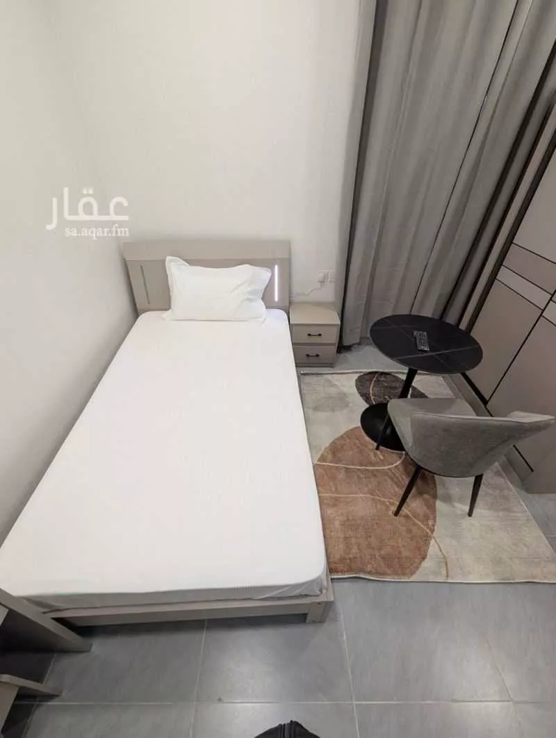 عمارة 1367 م² في جرير 4