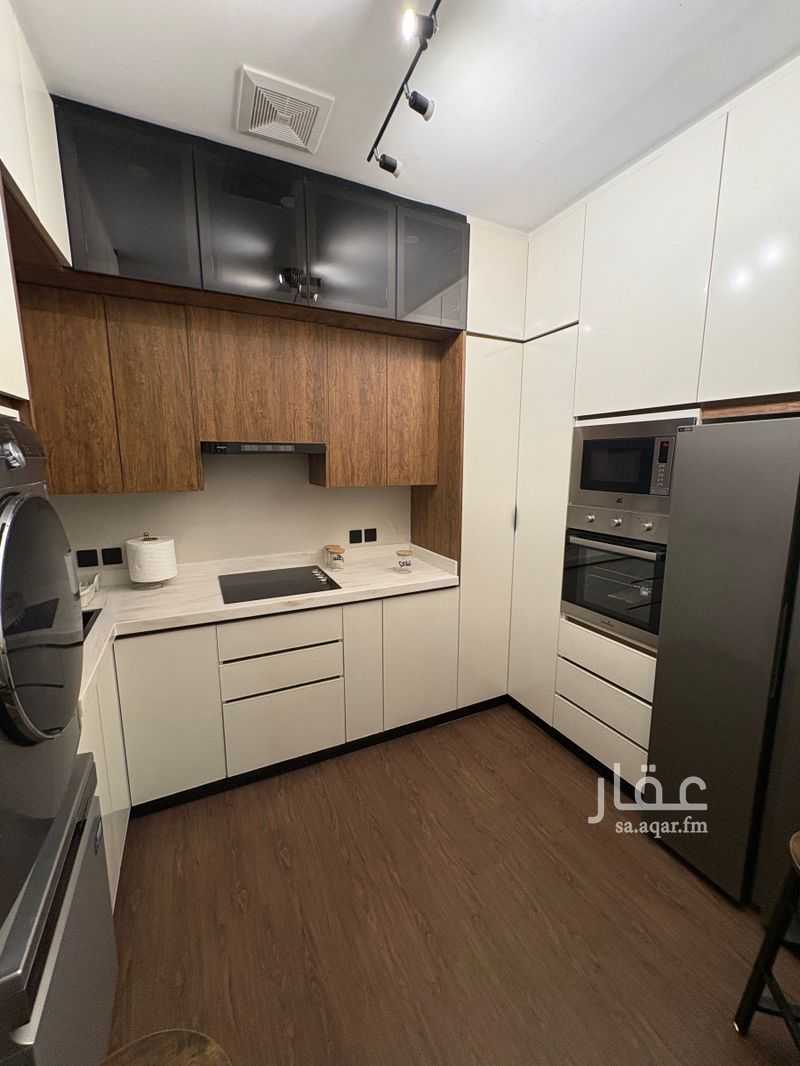 4 bedroom building in Irqah, Riyadh 7