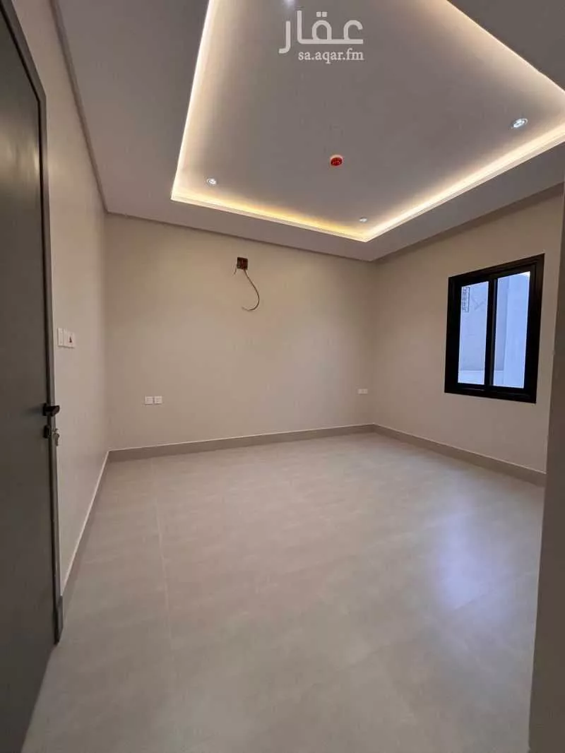 625 sqm building in Dhahrat Laban 7