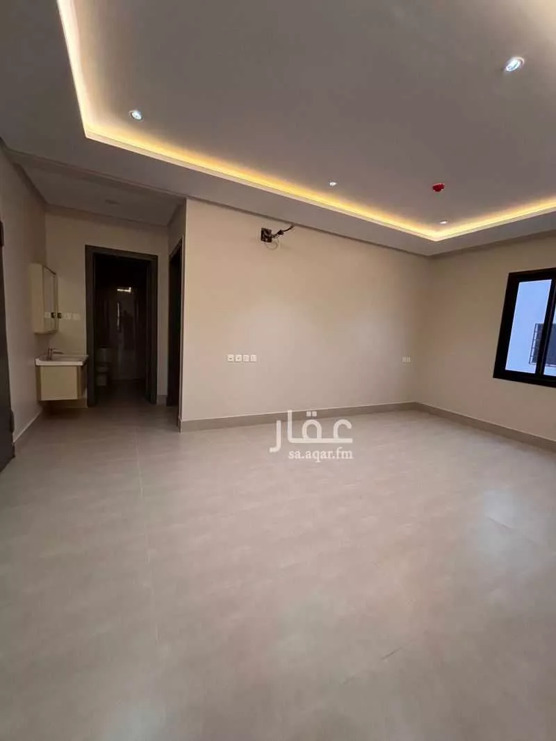 625 sqm building in Dhahrat Laban 9