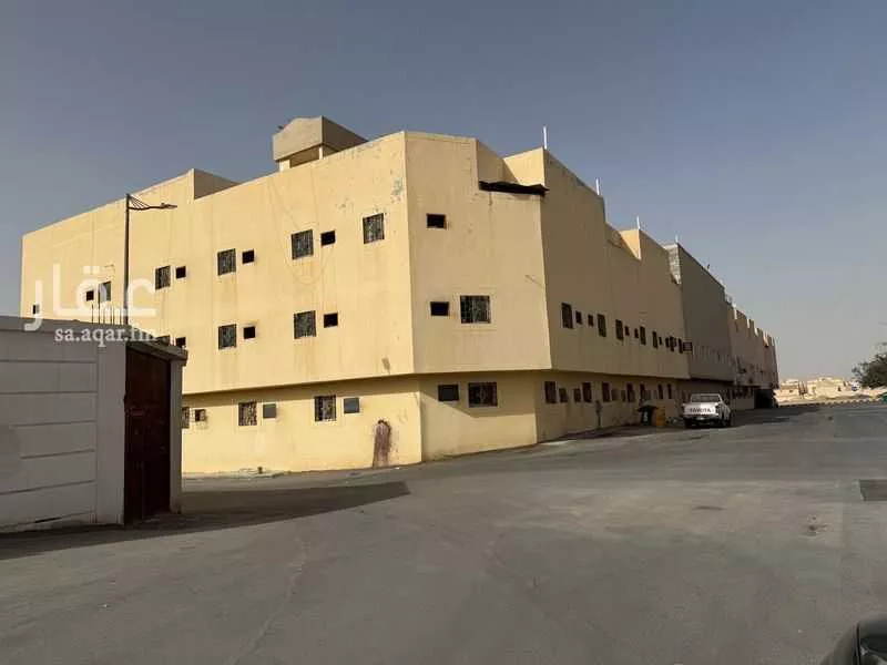 عمارة 900 م² في بدر 2