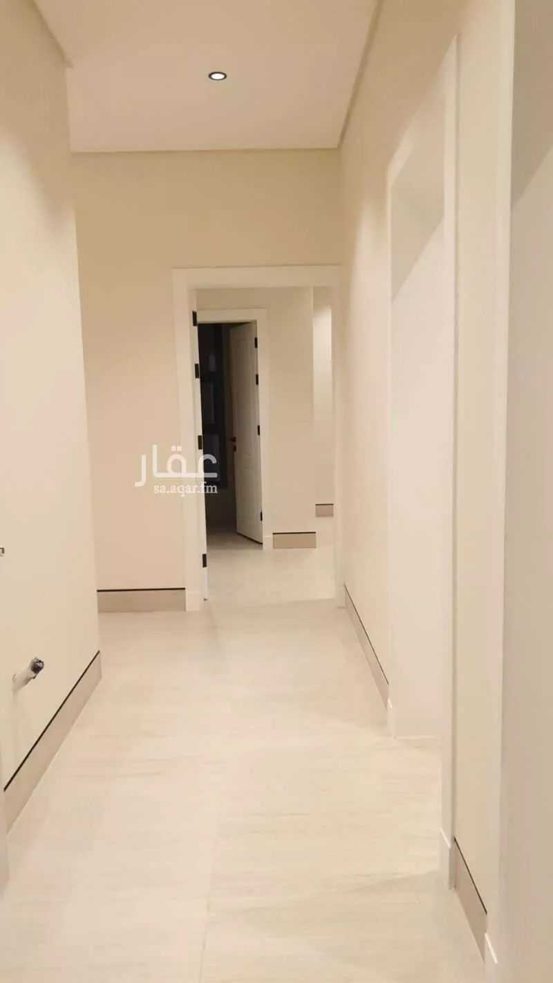 عمارة 840 م² في النهضة 6