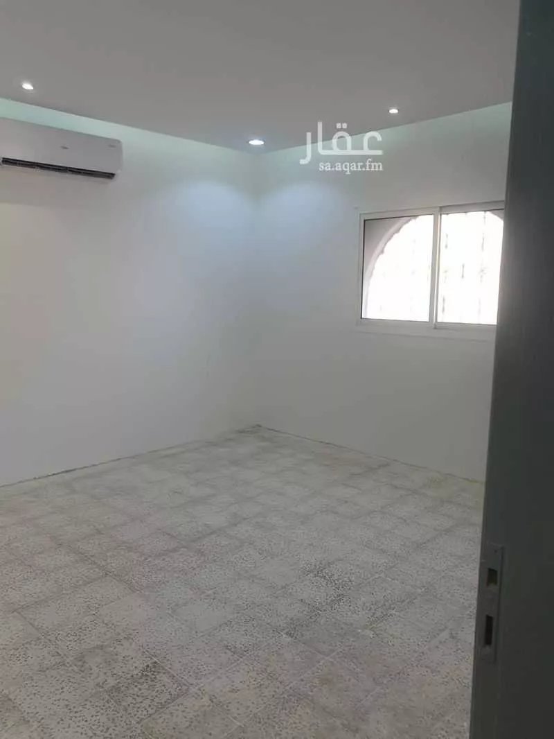 500 sqm building in Tuwaiq 3