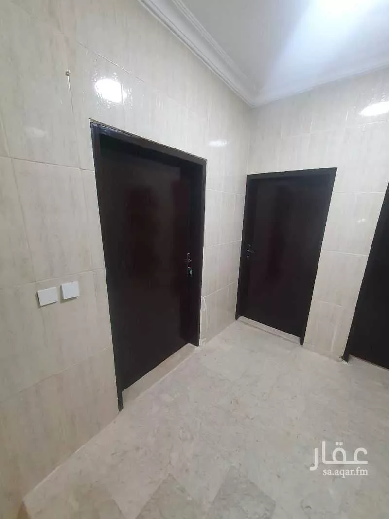 500 sqm building in Tuwaiq 8