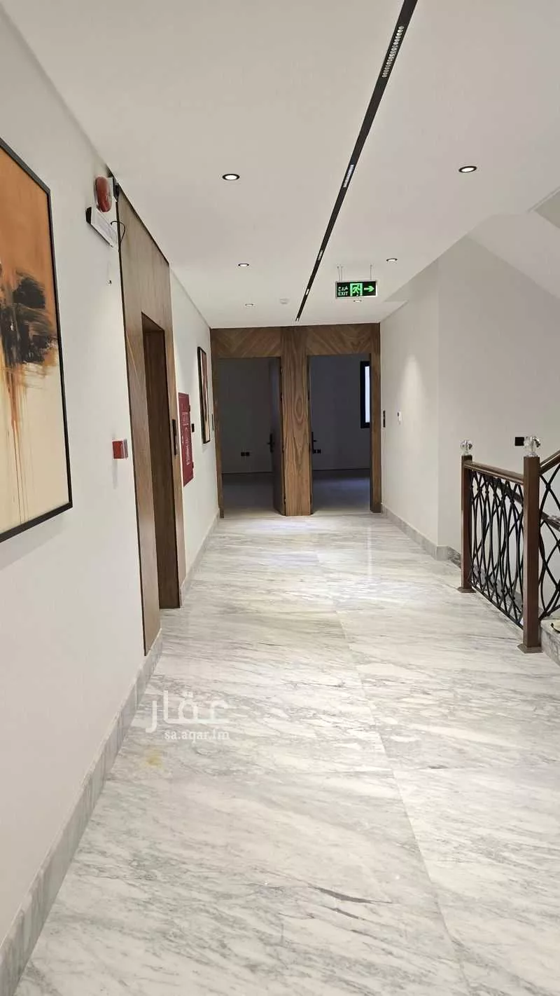 عمارة 840 م² في النهضة 11