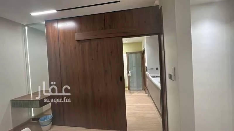 عمارة 80 م² في الريان 6