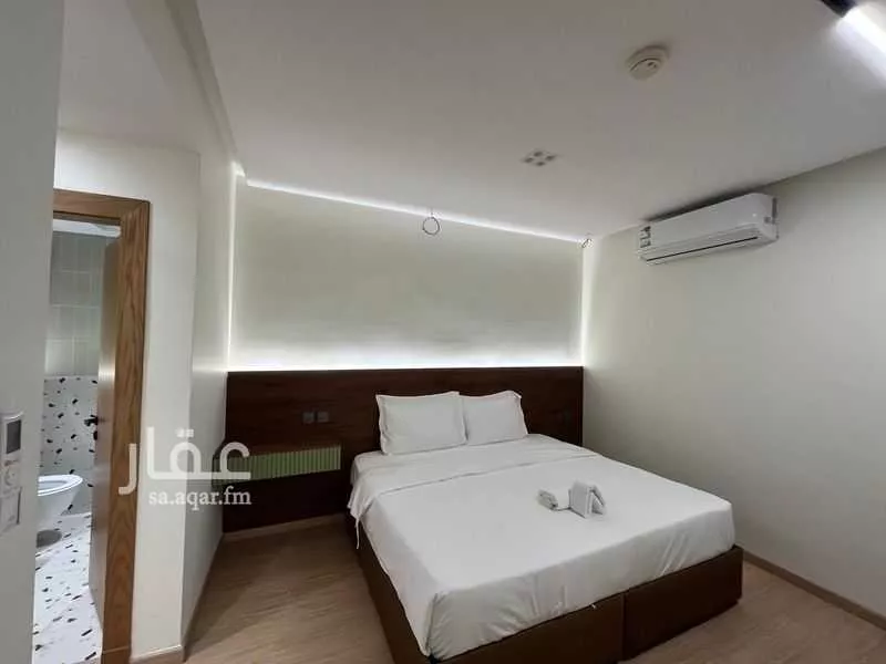 عمارة 80 م² في الريان 8