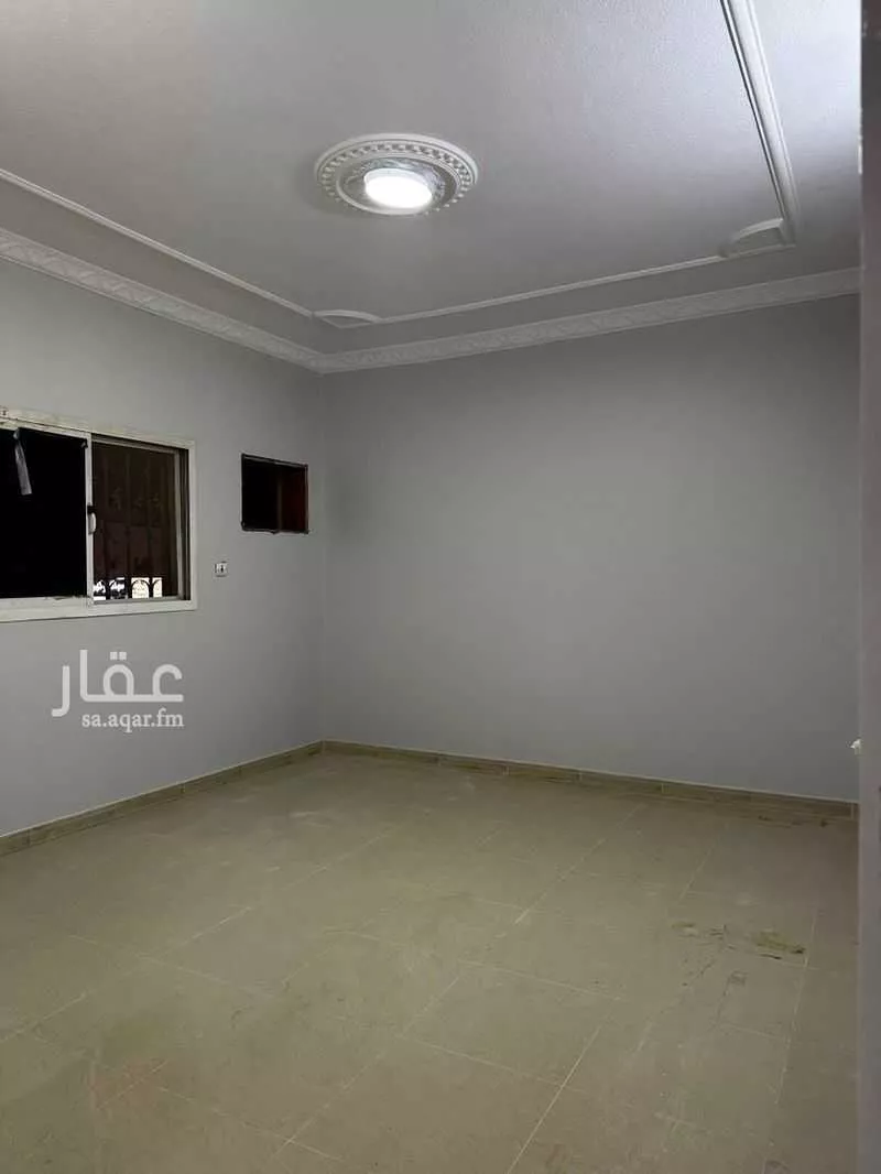 عمارة 100 م² في الخليج 3