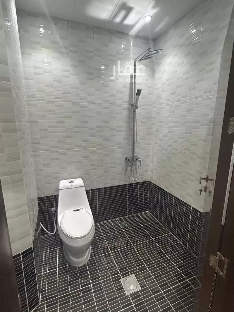 عمارة 650 م² في الوزارات 16