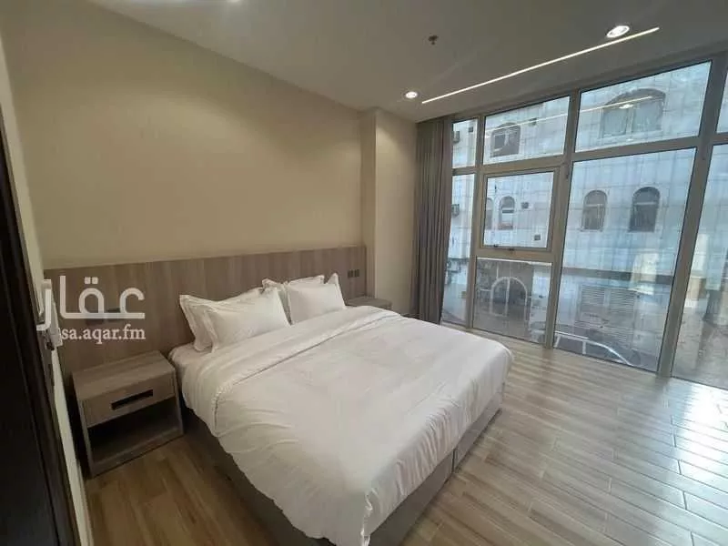 عمارة 650 م² في الوزارات 8