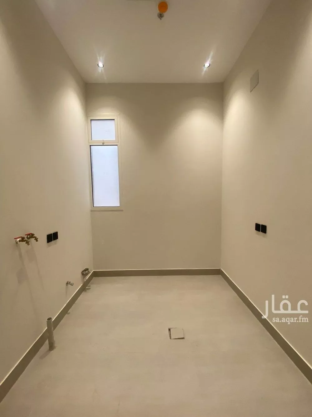 3167 sqm building in Al Rimal 5