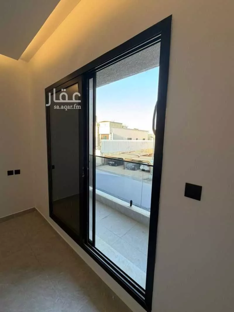 5 bedroom building in Al Wadi, Riyadh 8