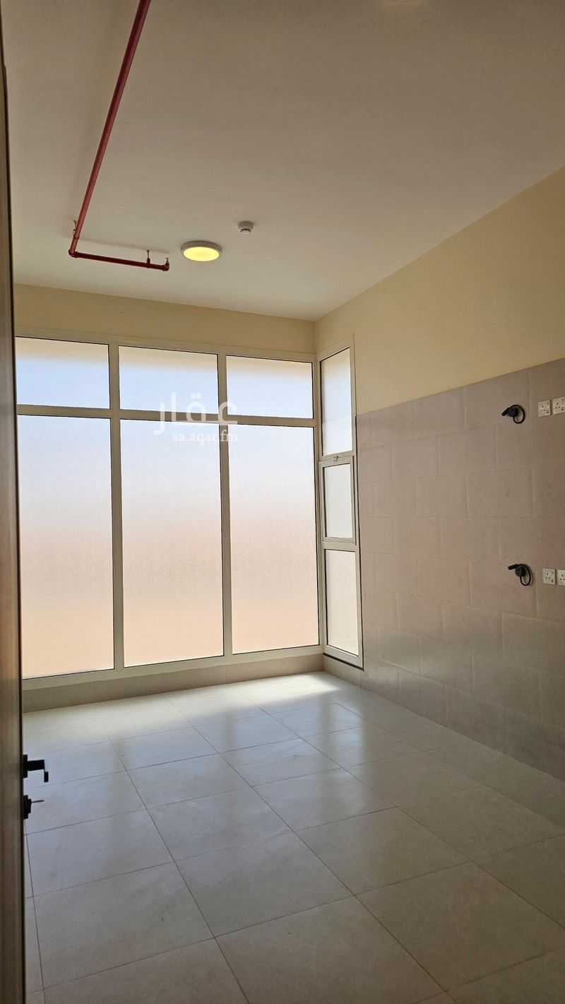 30 bedroom building in Al Rimal, Riyadh 16