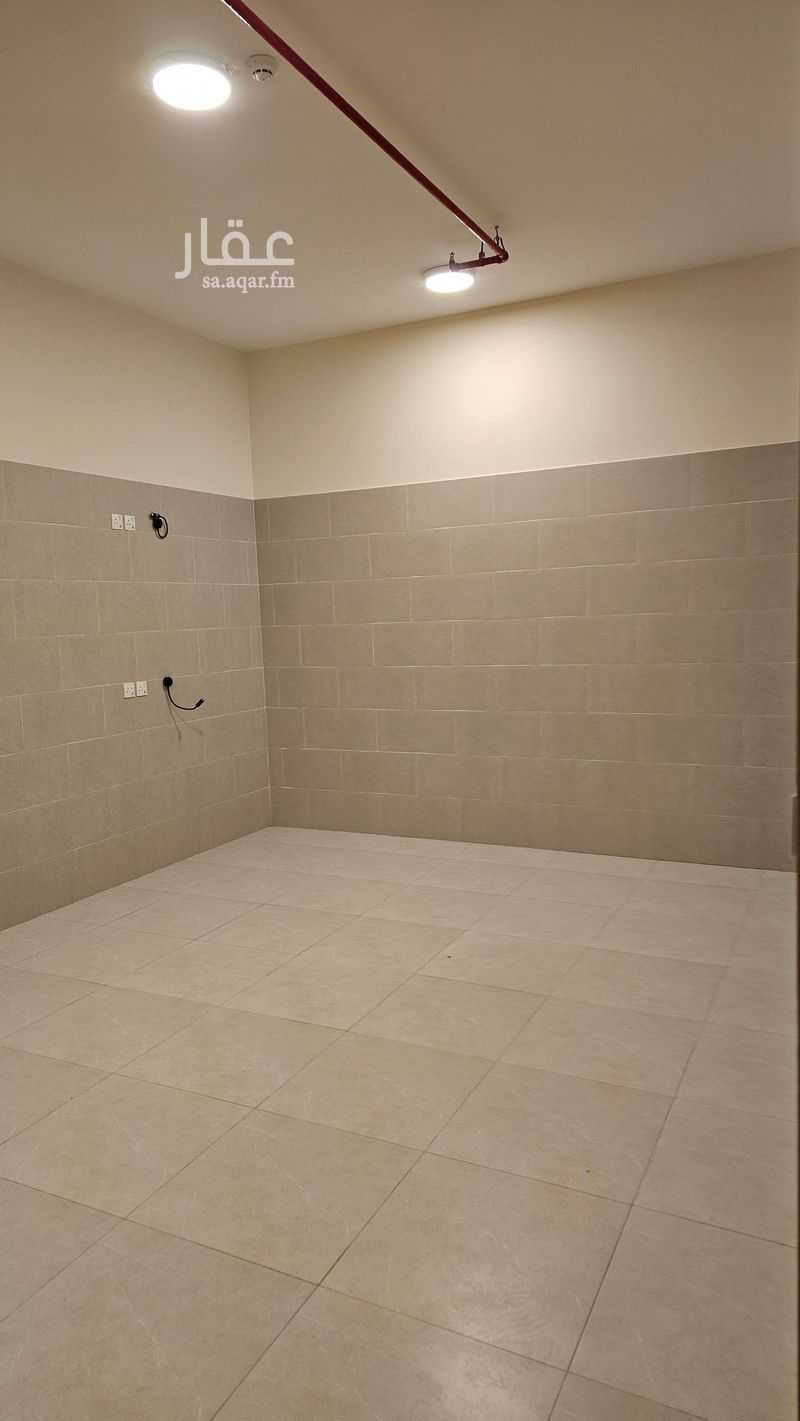 30 bedroom building in Al Rimal, Riyadh 10