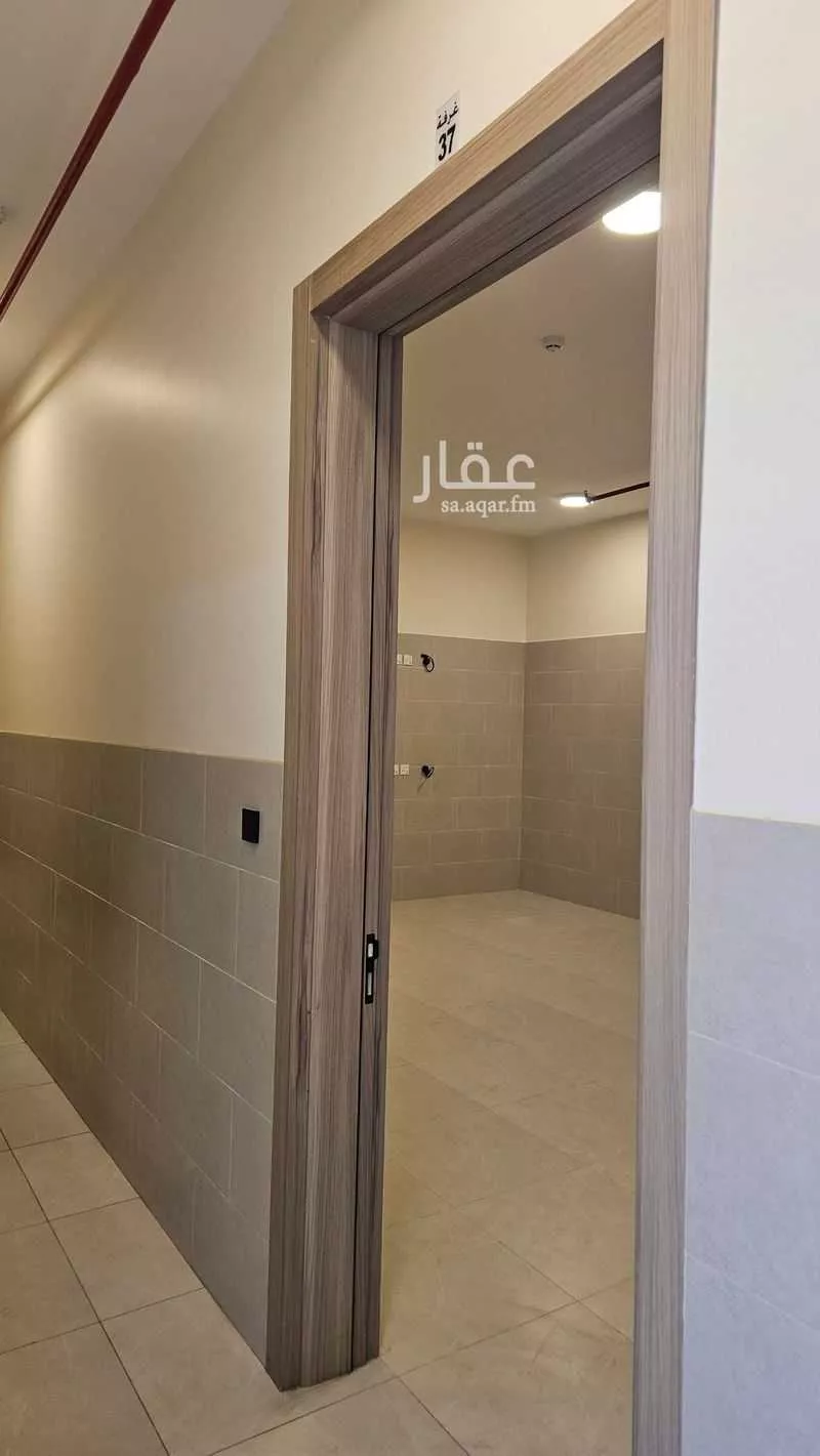 عمارة 1500 م² في الرمال 7