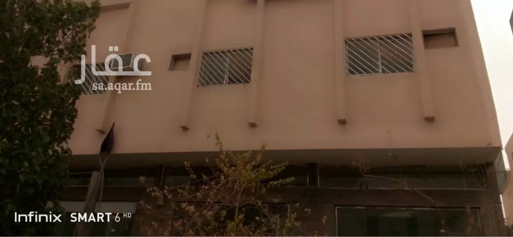 400 sqm building in Al Aqiq 5