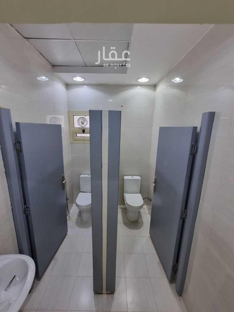 1 bedroom building in Al Masani, Riyadh 11
