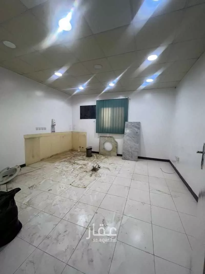 عمارة 650 م² في السعادة 3