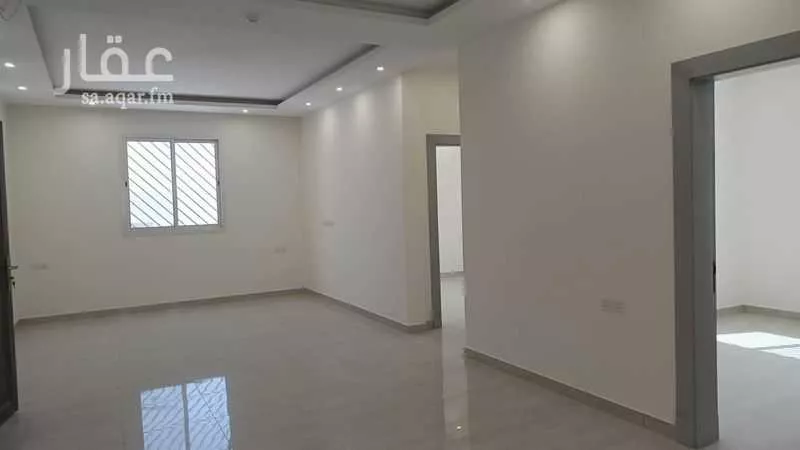 3900 sqm building in Al Manakh 2