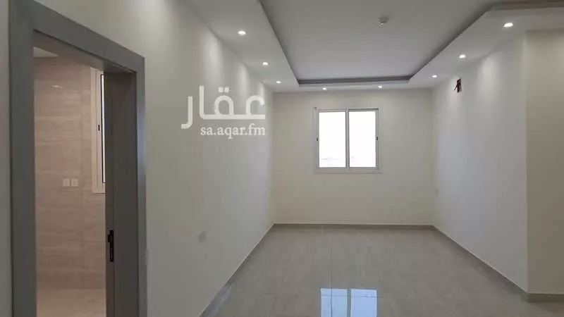 3900 sqm building in Al Manakh 7