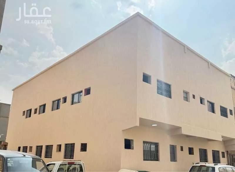 234 sqm building in Umm Al Hamam Al Sharqi 8