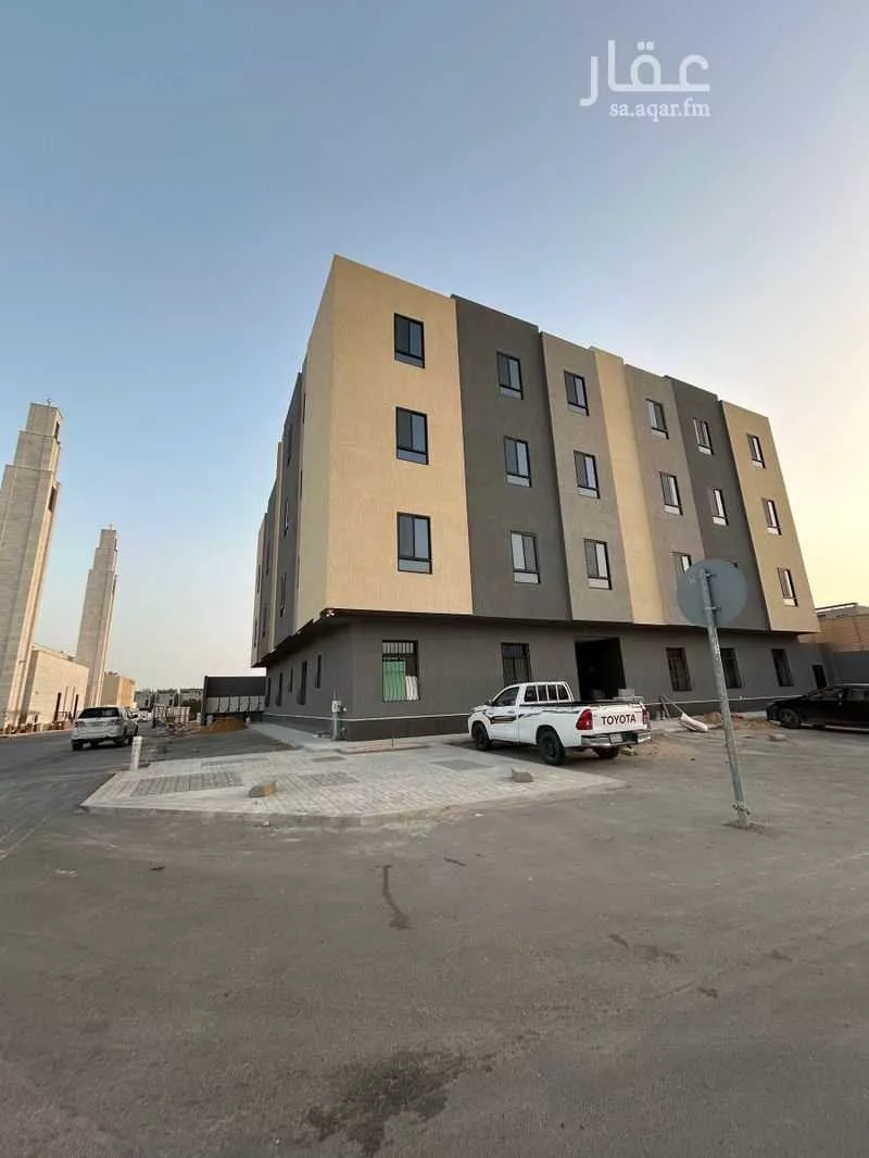 37 bedroom building in Al Aridh, Riyadh 8