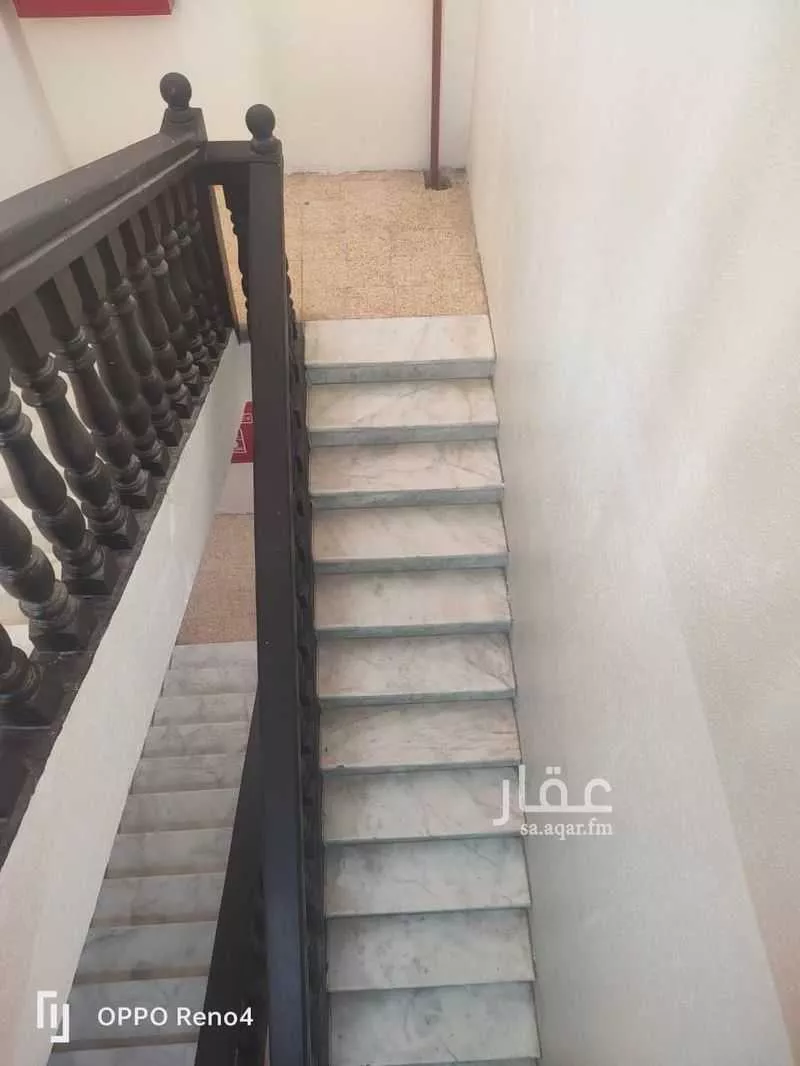 عمارة 936 م² في النظيم 11