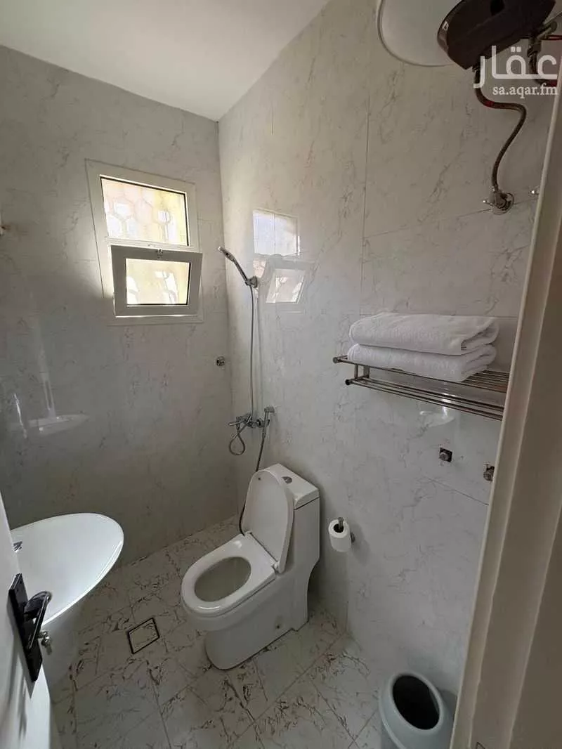 500 sqm building in Al Hamra 5