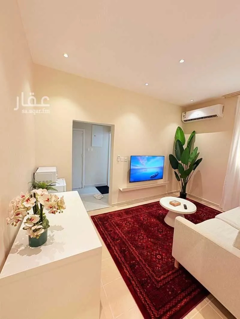 500 sqm building in Al Hamra 7