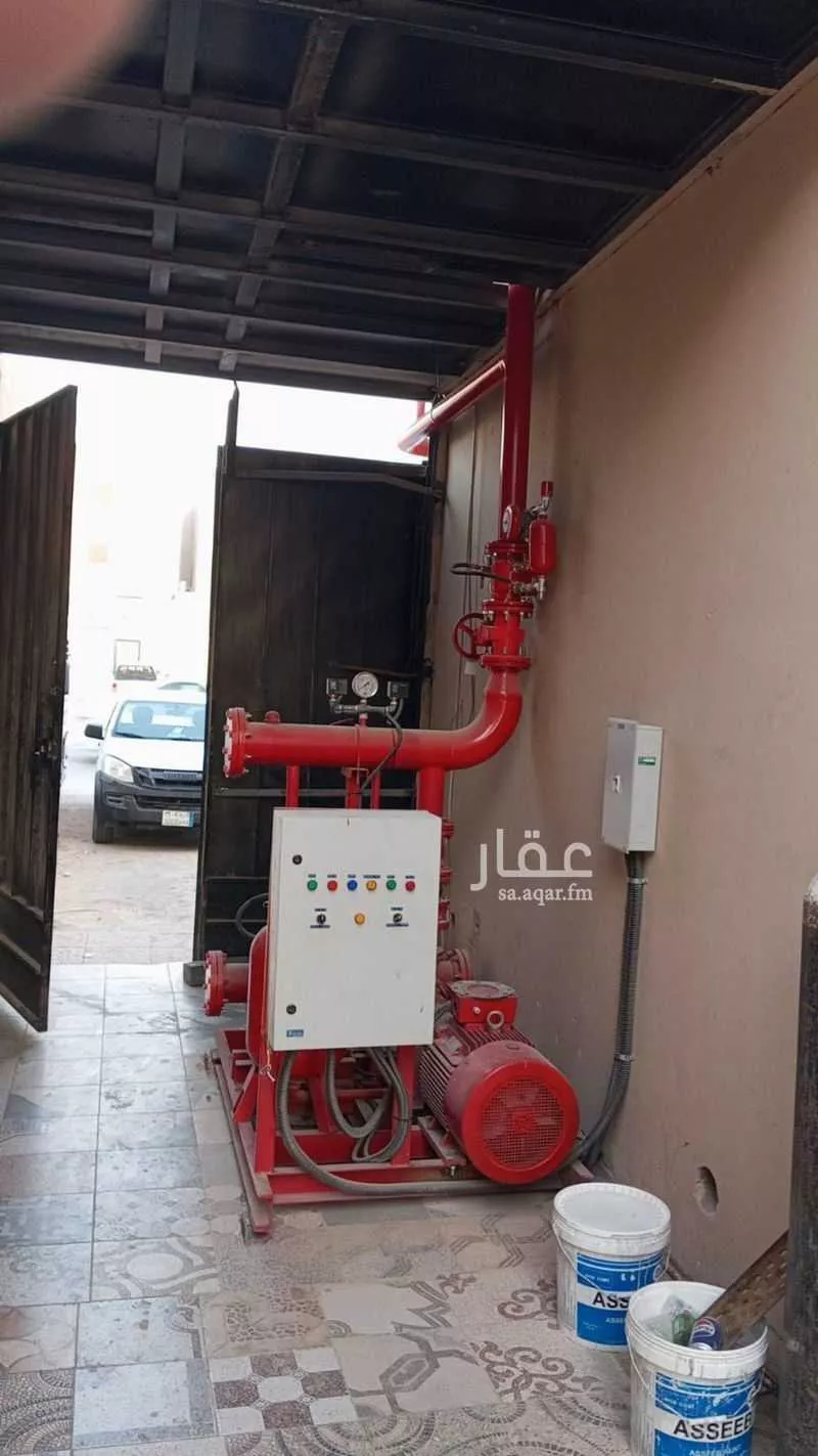 عمارة 750 م² في الشرق 11