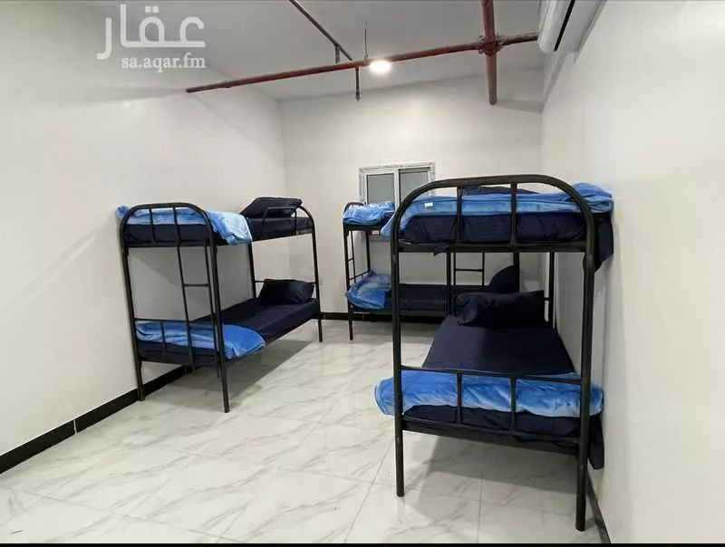 عمارة 872 م² في الخليج 2