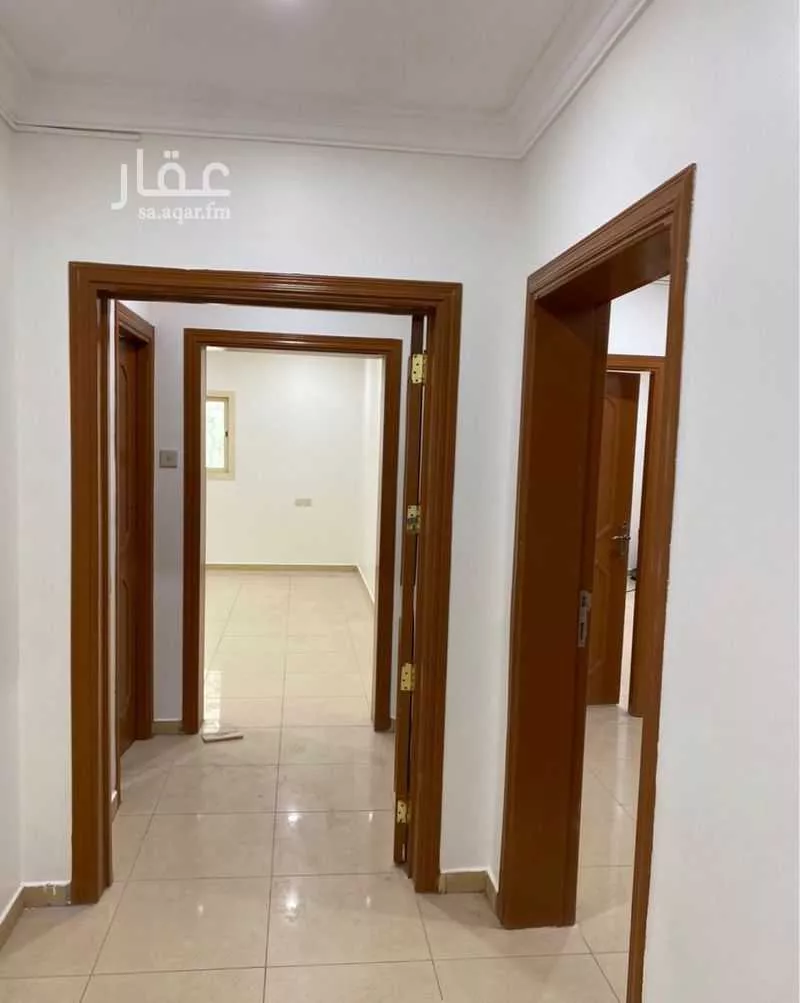 1140 sqm building in Al Rawdah 3