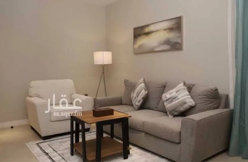 عمارة 896 م² في العارض 6