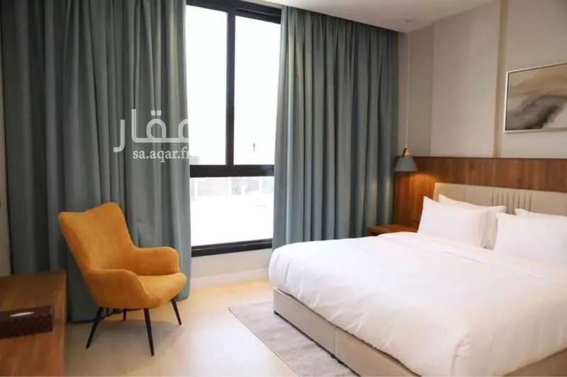 عمارة 896 م² في العارض 7