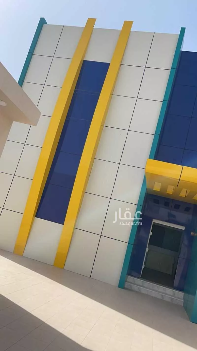 عمارة 800 م² في الخليج 2