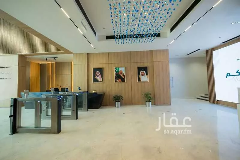 عمارة 625 م² في الملز 3