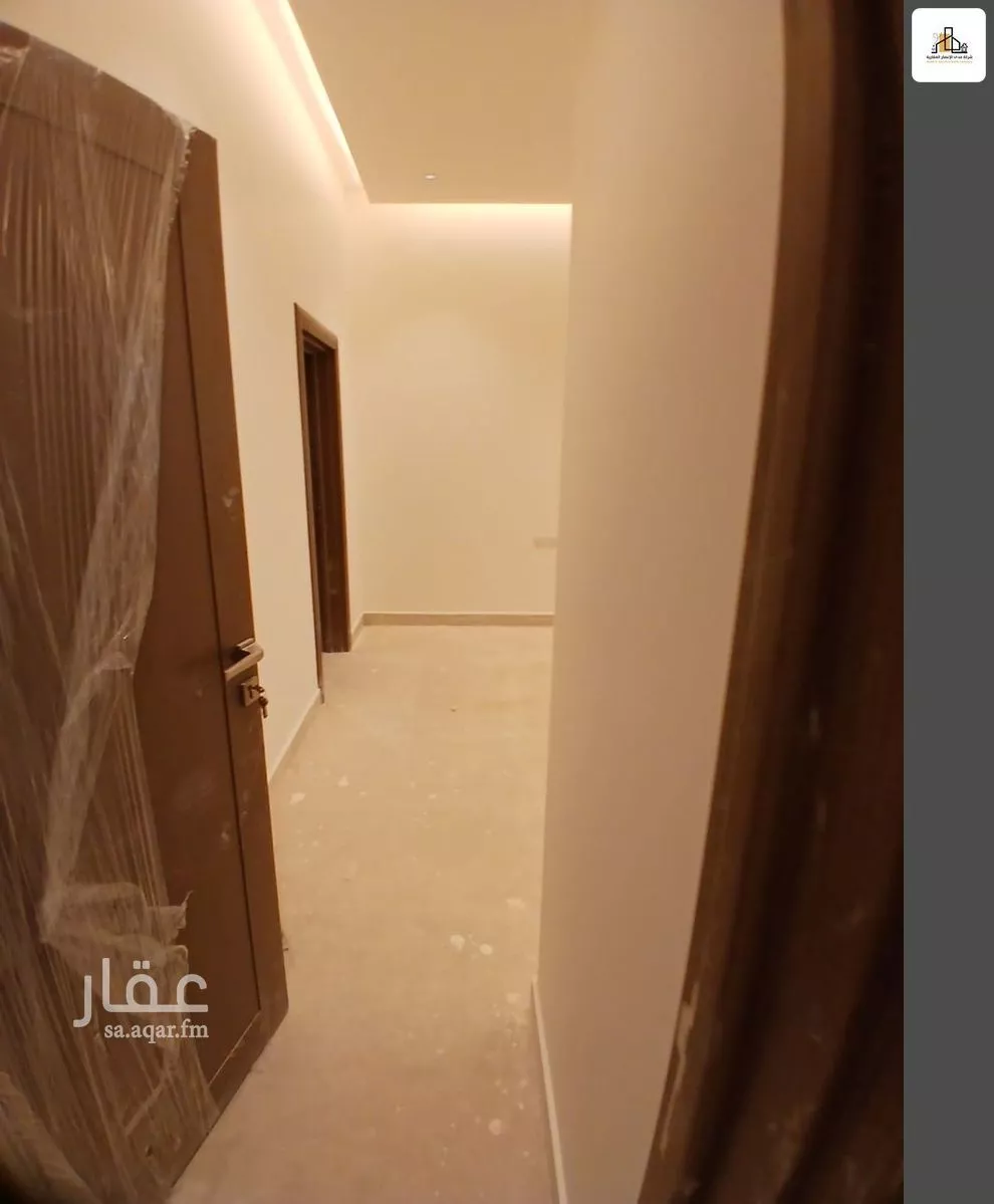 864 sqm building in Al Munsiyah 10