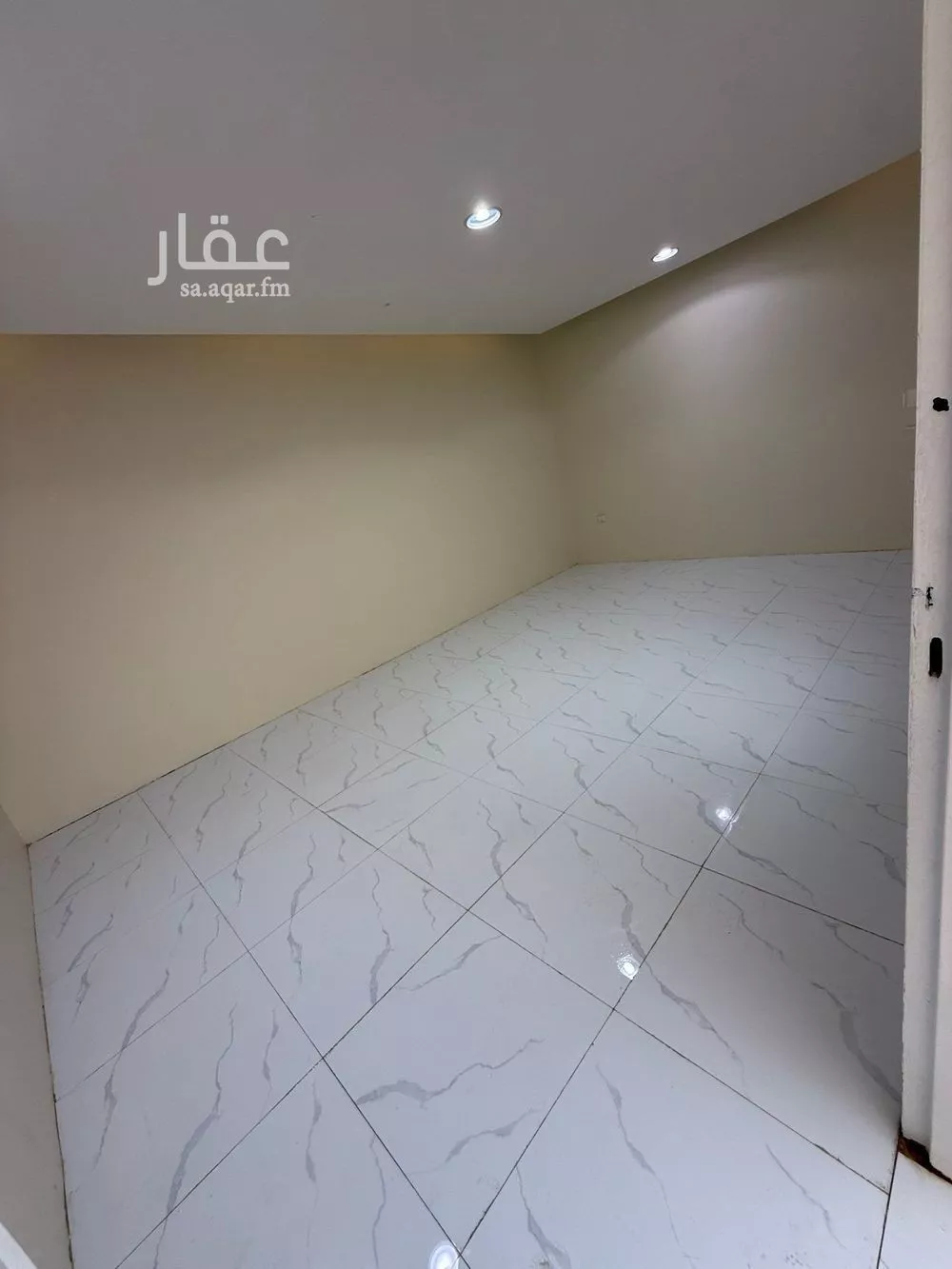 عمارة 8500 م² في الرمال 2