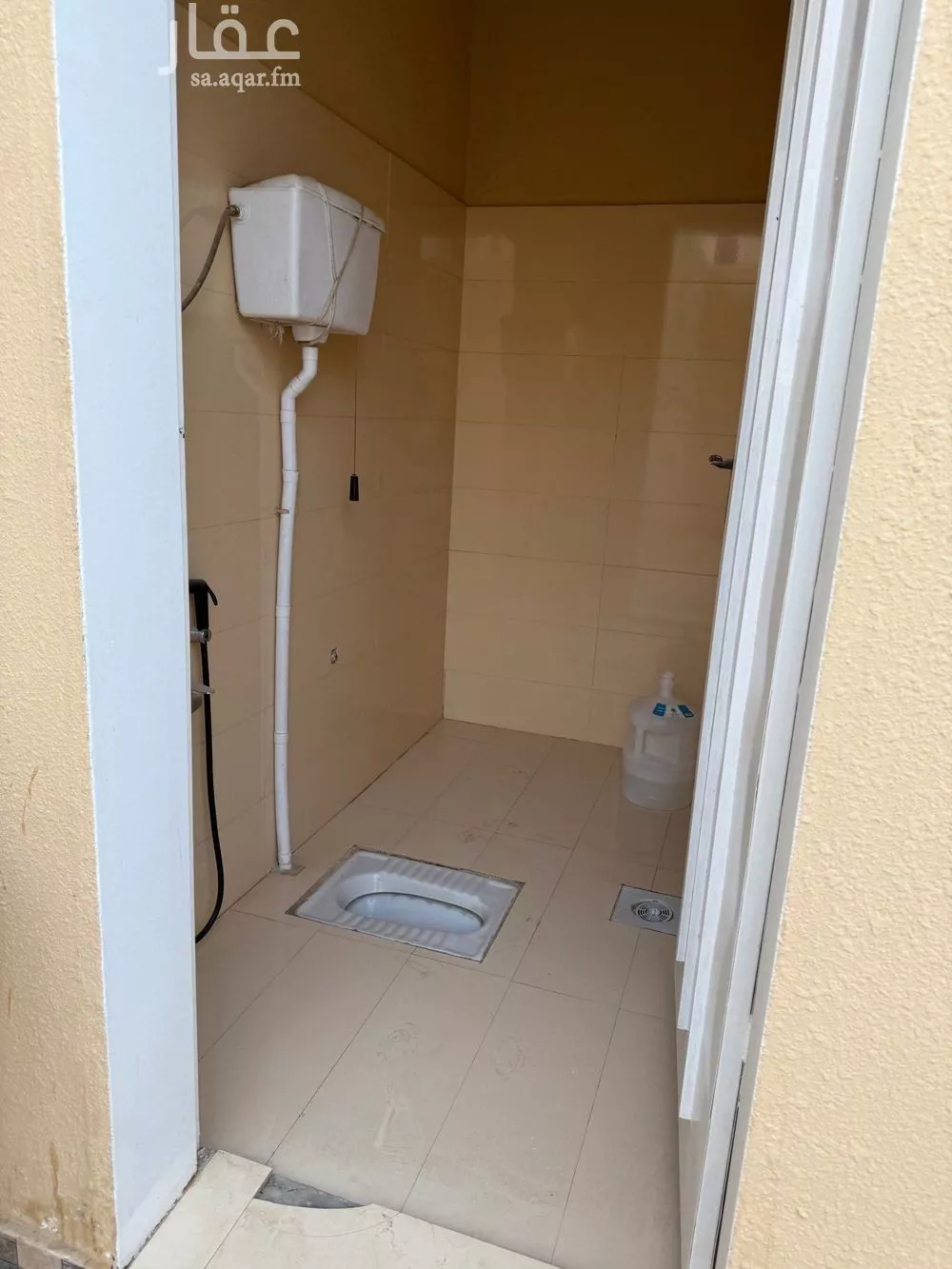 2500 sqm building in Al Rimal 4