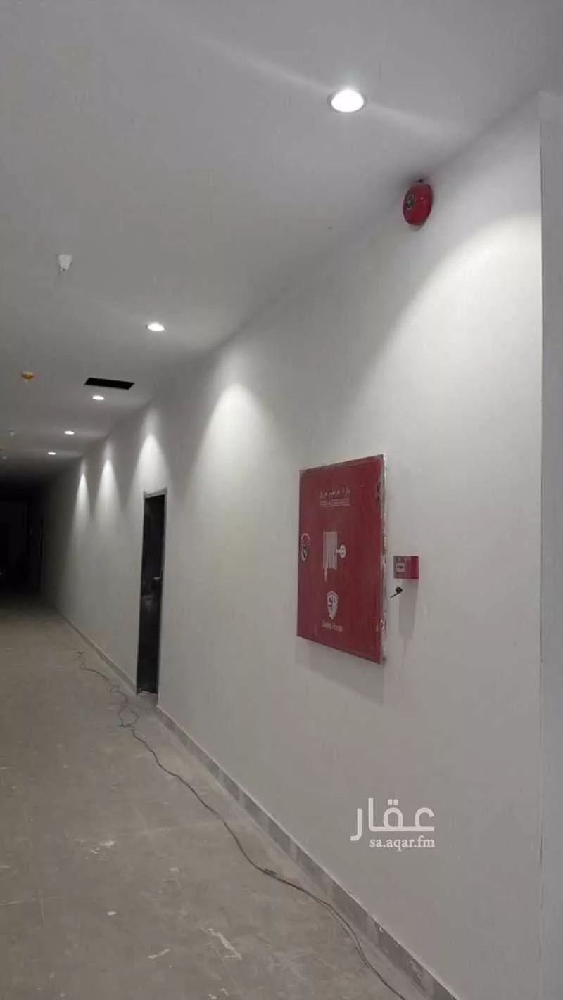 3001 sqm building in Al Sulay 7