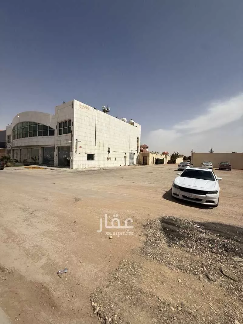 2800 sqm building in Al Rimal 5