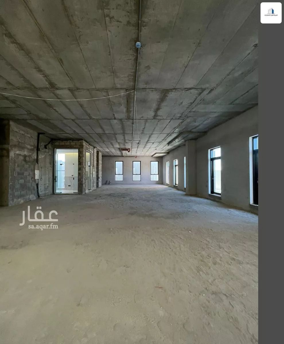 عمارة 2666 م² في النزهة 6