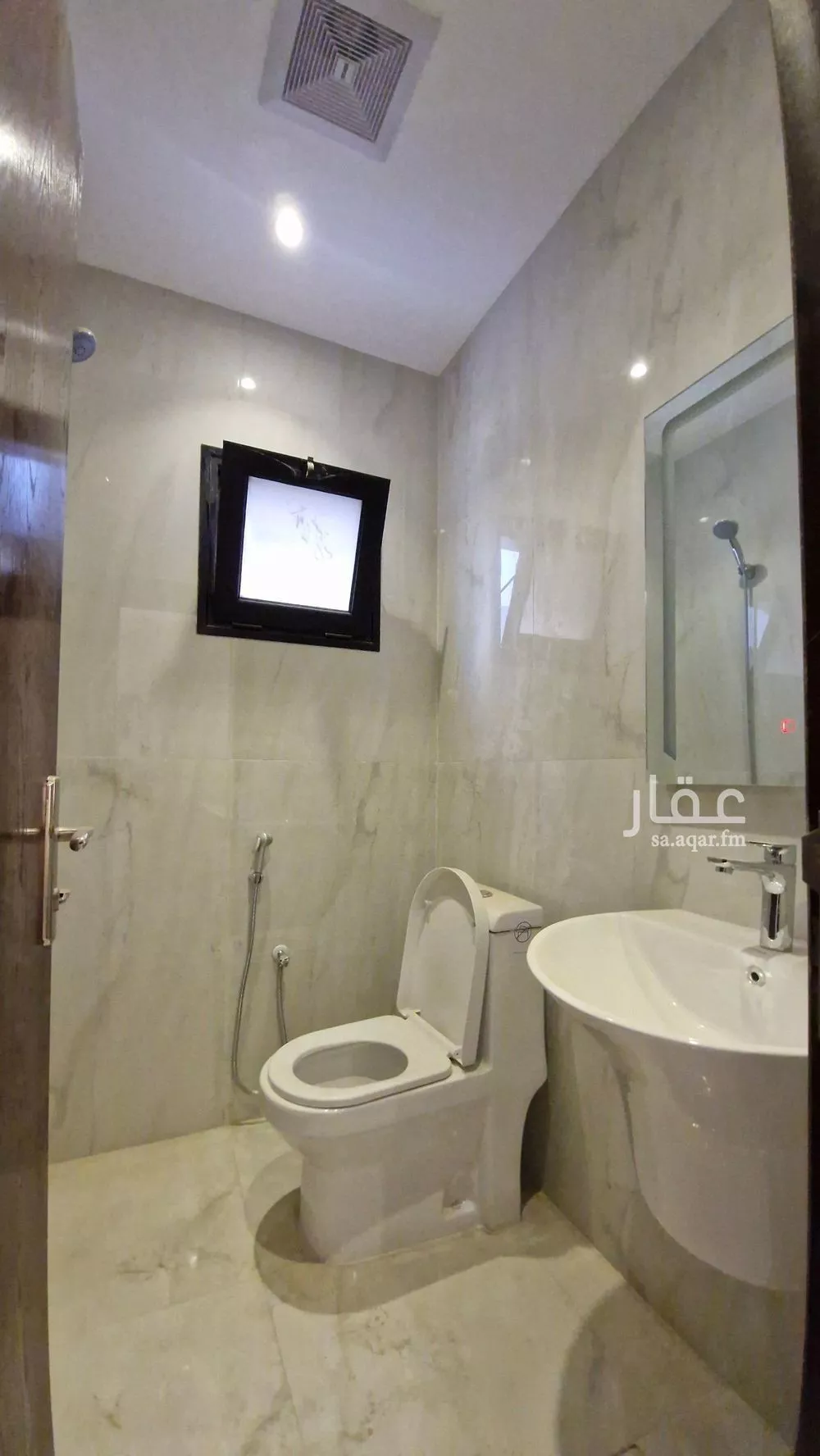 4 bedroom villa in Al Rakah Ash Shamaliyah, Eastern Province 12