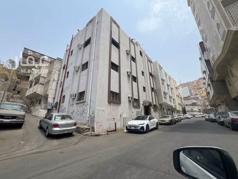 عمارة 1153 م² في المعابدة 3