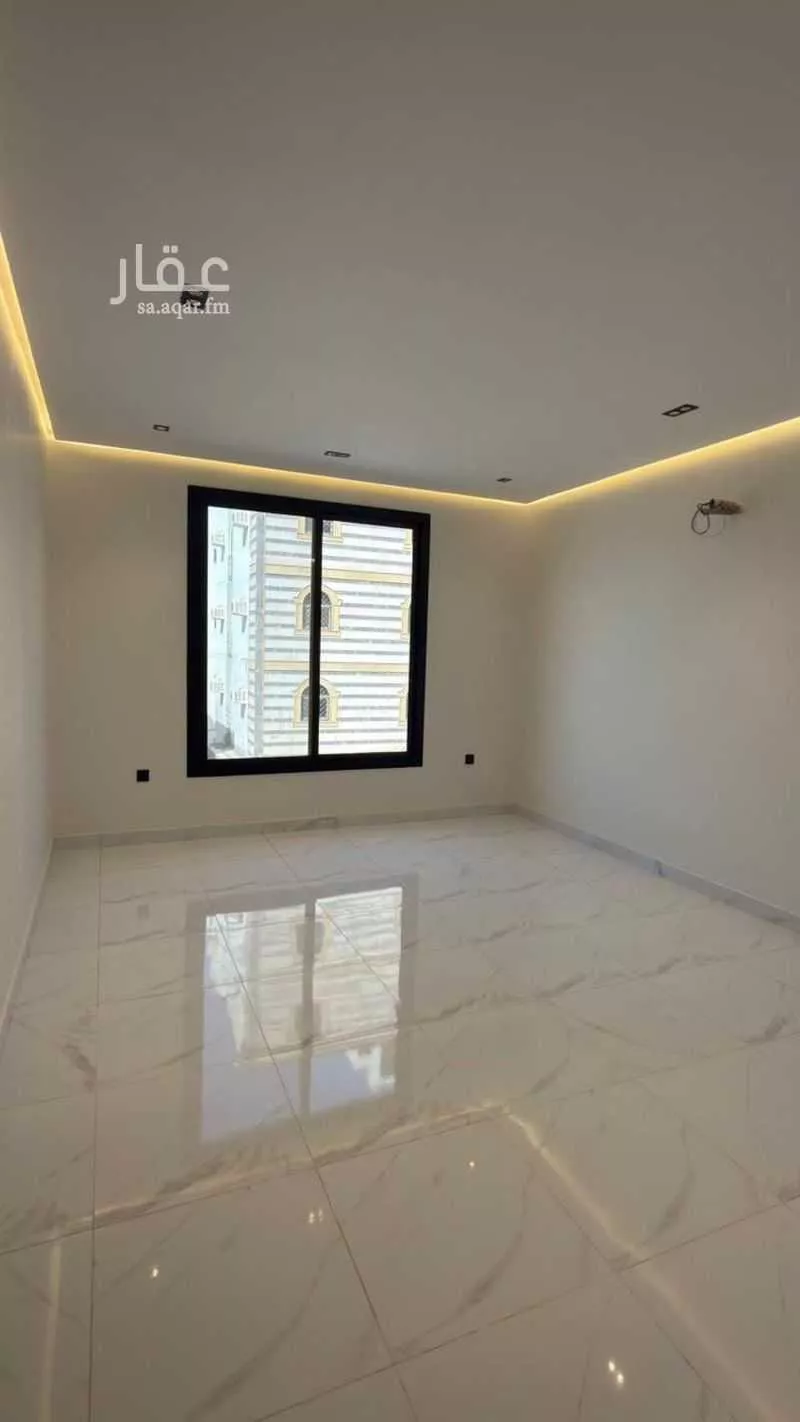 عمارة 517 م² في بطحاء قريش 3