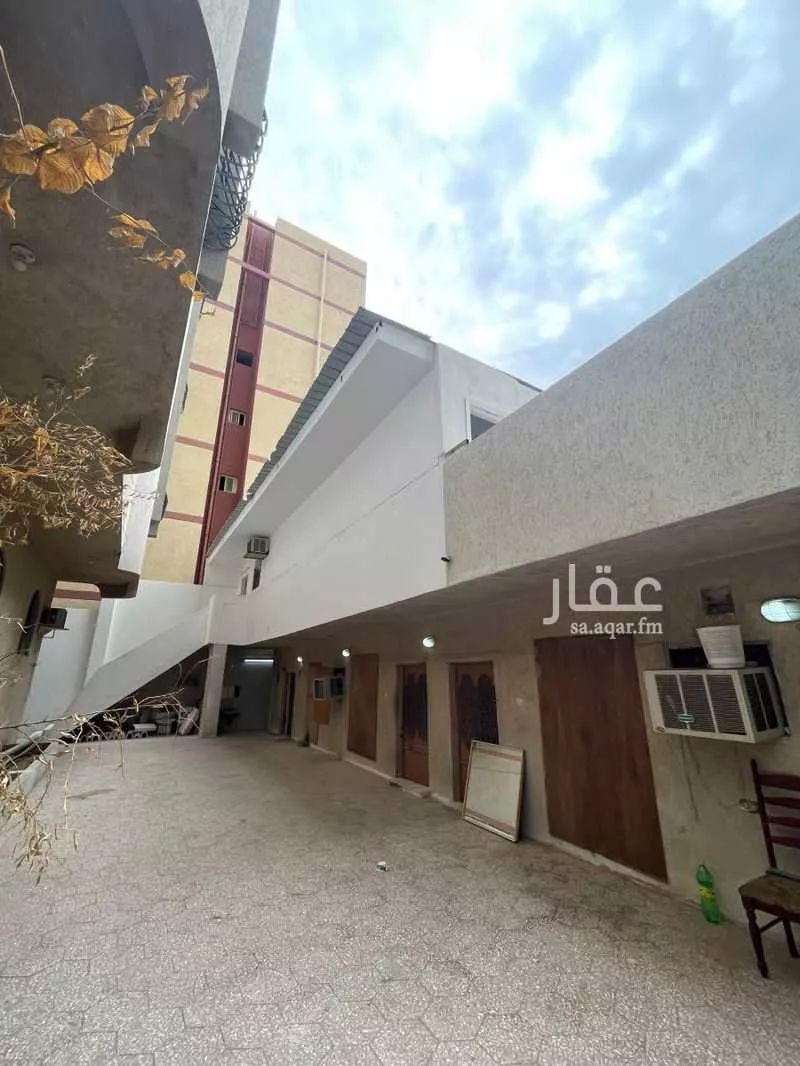 612 sqm building in Al Mursalat 7