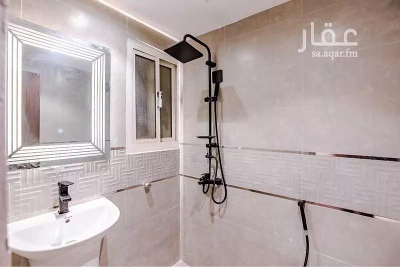 639 sqm building in Al Mursalat 8