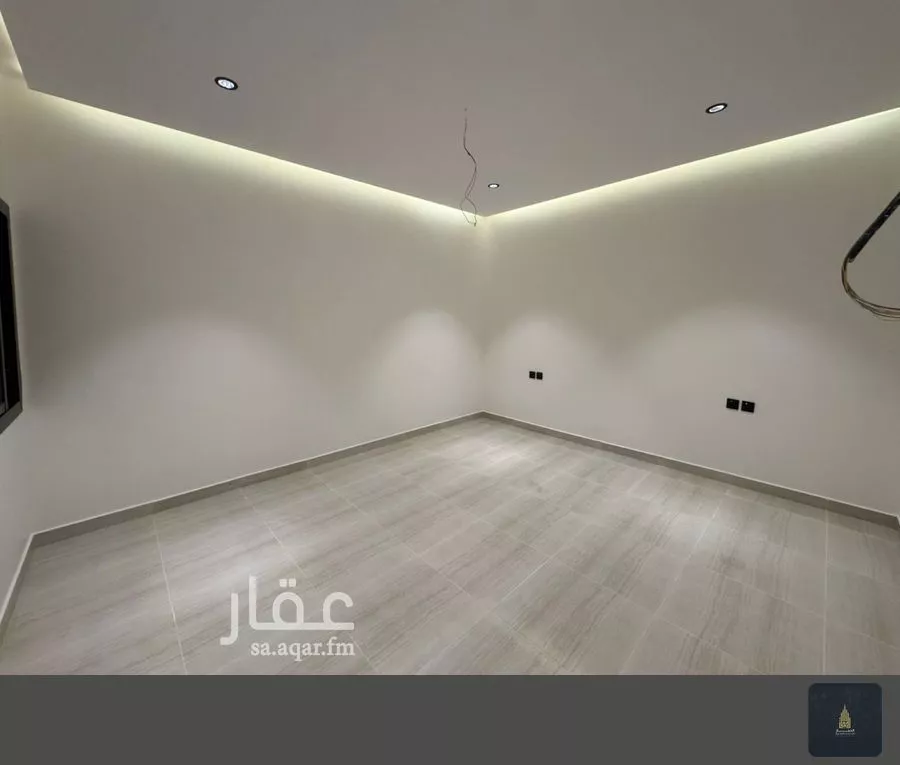 عمارة 517 م² في الملك فهد 11